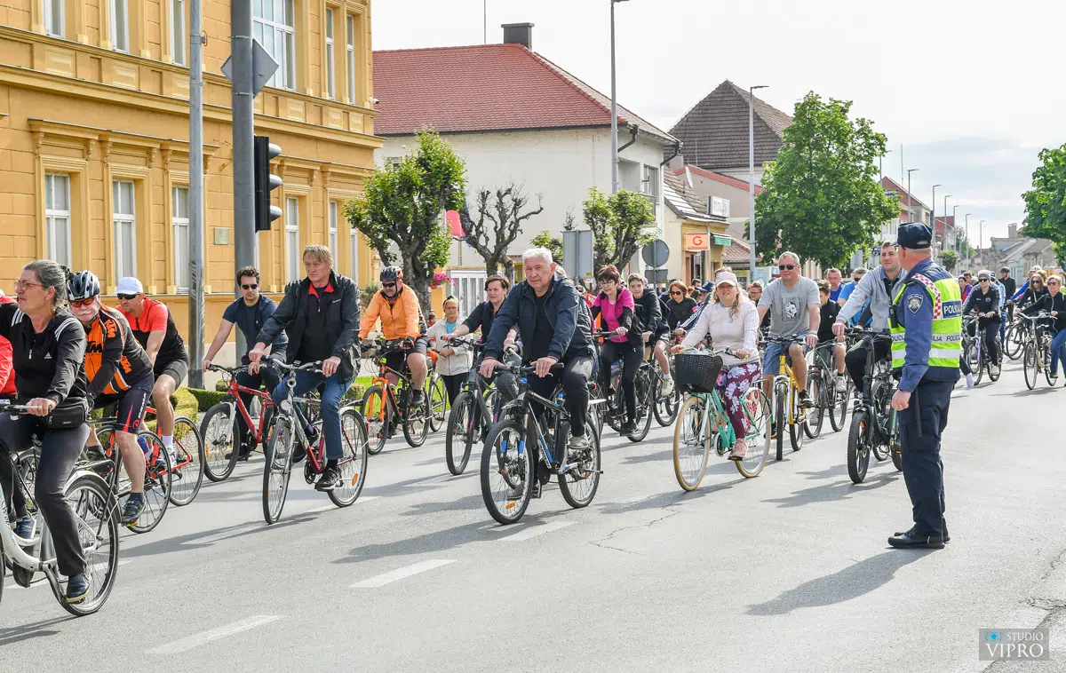Prvomajska biciklijada na preloški način