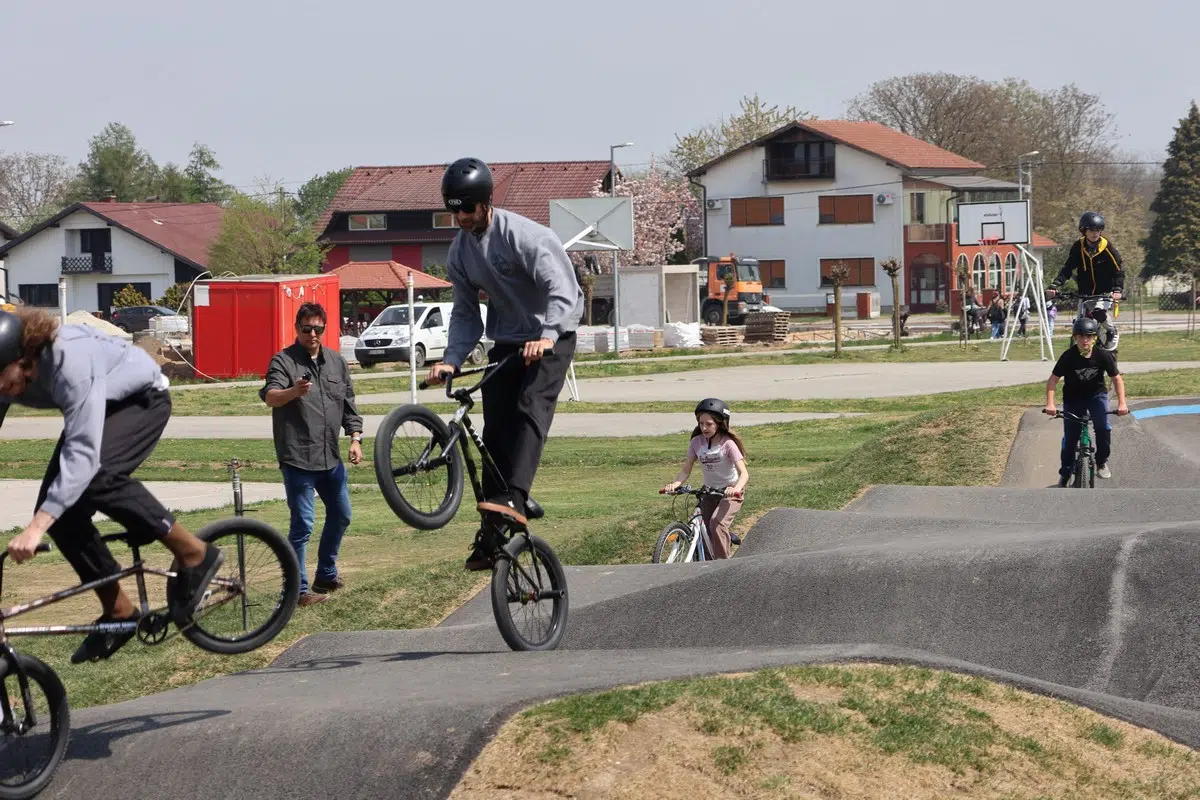 Pump track natjecanje u Strahonincu