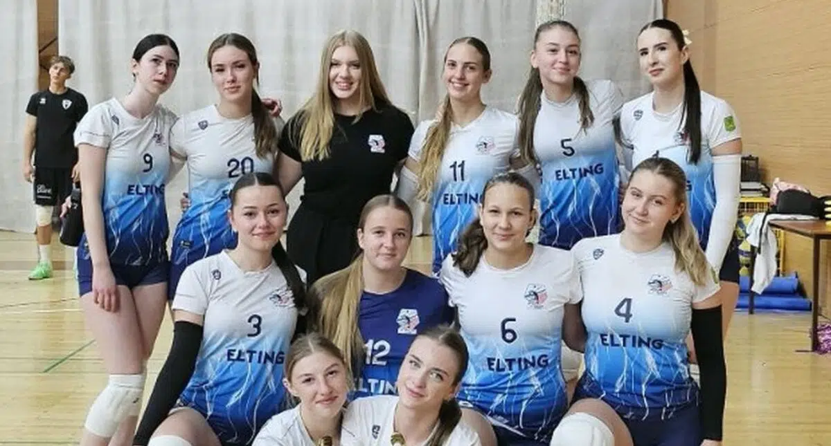 Nedelišćanke slave trofej