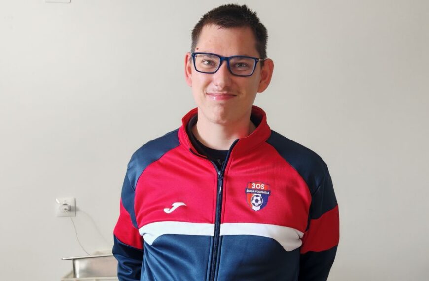 Njegov svijet je nogomet, a posebno mjesto u srcu imaju Sloboda (M) i ŠN 3OŠ